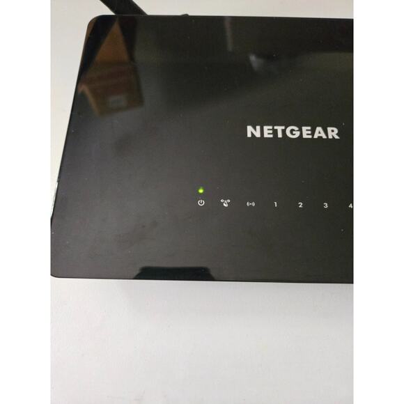 NETGEAR Wireless Desktop Access Point WAC104 Lot of 2 - Only 1 AC Adapter - Picture 6 of 6
